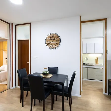 Tranquil Retreat W/ Balcony Sea View & Workspace Apartament *
